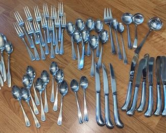 Stainless Flatware Silverware Set