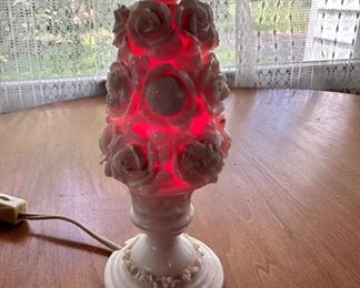 Vintage Japan I.W.Rice IRICE White Porcelain Night Light Lamp White Flowers