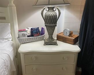 Lexington night stands (2 available)