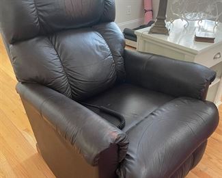 La-z-boy leather recliner 