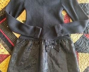 Girls dress Small (7-8)