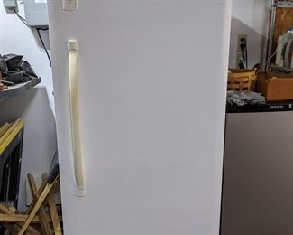 KENMORE FREEZER