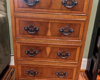 ONE OF 2 VINTAGE 4 DRAWER LAMP TABLES