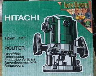 HITACHI ROUTER