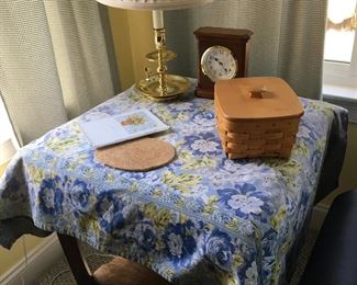 Oak side table, solid brass lamp