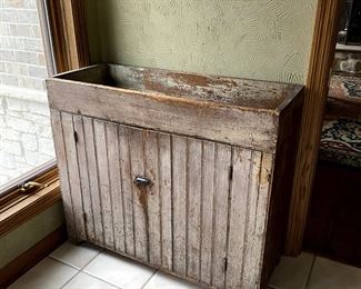 Antique Dry Sink   BUY IT NOW  $450.00    36"T, 42"W, 17"D       