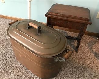 Wonderful copper Boiler with lid.  Excellent condition
