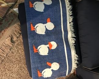 Duck small rug