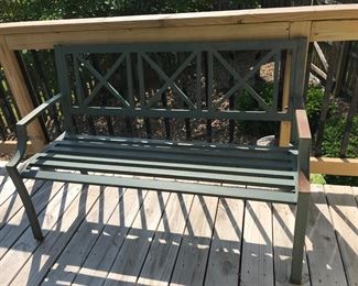 Nice Metal bench.  Needs to be painted