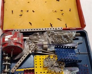Vintage erector set metal
