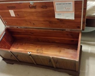 Lane Cedar Chest