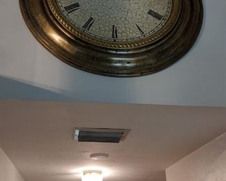 Massive clock
