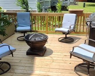 outdoor patio furniture 