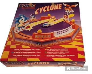 Sonic Cyclone game