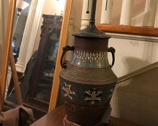 Cloisonné lamp