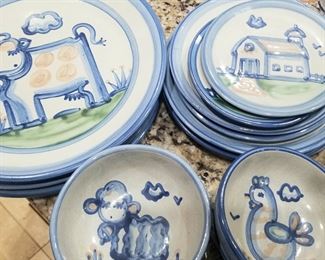 The cutest breakfast dish set