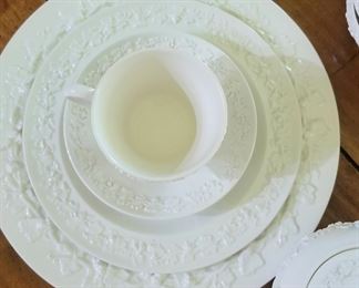 Wedgewood, snow white dish set