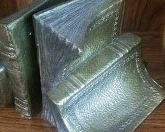 Unitque bookends