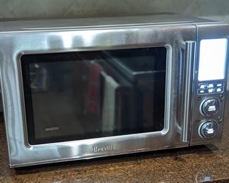 Multi cooker. Microwave, oven, air fryer
