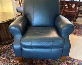 LA Z BOY RECLINER