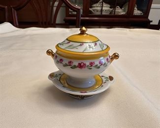 LIMOGES SOUP TUREEN TRINKET BOX