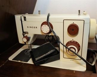 Singer sewing machine