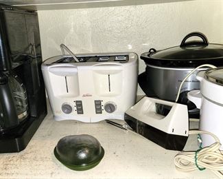Kitchen small appliances: toaster coffee maker, rice cooker, crock pot, Keurig