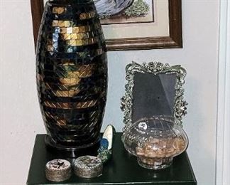 Small side table, lamps and decor