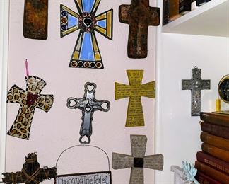 Pretty cross collection