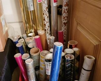 Gift Wrapping Paper / Christmas Wrapping Paper