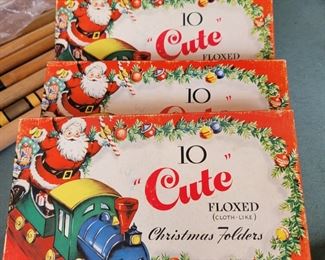 "Cute" vintage Christmas Folders