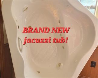 BRAND NEW "American Standard" Jacuzzi tub