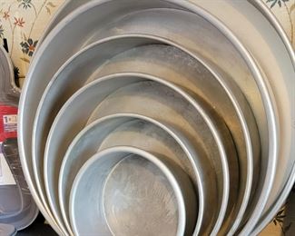 Client was professional baker! 1000's of molded bakeware tins, vintage cake decor, wedding cake towers, silicone pans, cookie cutters, candy molds, other baking items +++