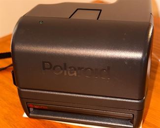 Polaroid Instant Camera 