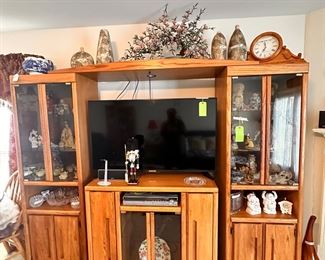 Oak Display Case 
Sony Television 
Sony Home Theater 
Miscellaneous Accessories 