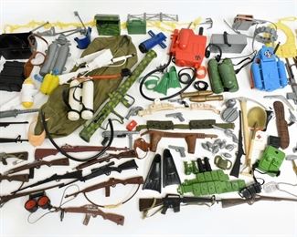 GI JOE Weapons & Accessories