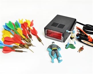 Strobe Light + Darts + Batman Figures