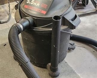 Craftsman wet/dry shop vac.