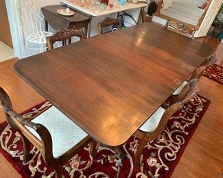 #22	table	double pedestal table drop side dining table with 2leaves and 6 chairs 74.5-21x36x30	 $175.00 			
