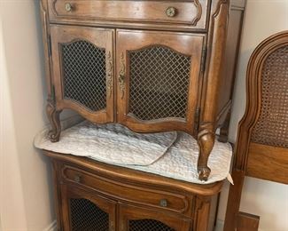 #56	night stand with 1 drawer and wicker door 28x17x24	 $65.00 			
#57	night stand with 1 drawer and wicker door 28x17x24	 $65.00 			
