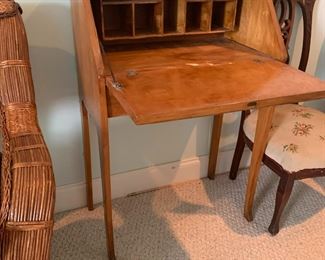 #127	desk with flip front and 1 drawer as is flip down table 25x13-24x37	 $65.00 			
