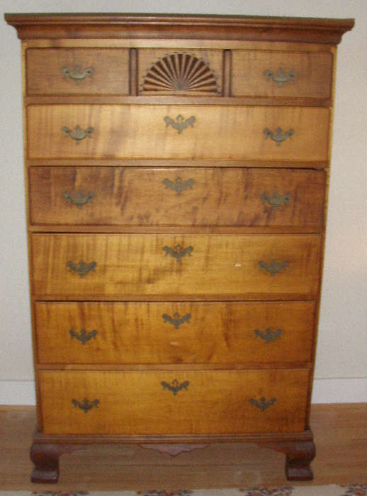 A NICE EARLY CHIPPENDALE TALL CHEST, BRACKET FEET WITH DOVE TAIL
JOINTS AND BEVELED UNDER BOARDS.