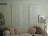 EXCELLENT AND DECORATIVE WALL SCREEN.