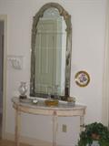 A NICE SELECTION OF ANTIQUE ITALIAN AND FRENCH MIRRORS.