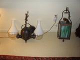 NICE ANTIQUE LIGHTING.