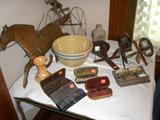 YELLOW WARE, STERO OPTIC VIEWERS, CARDS.