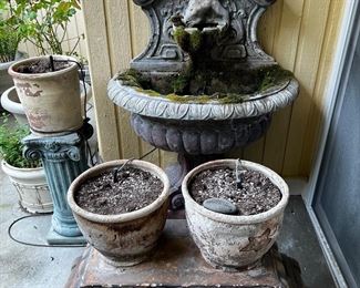 Outdoor garden pots 
