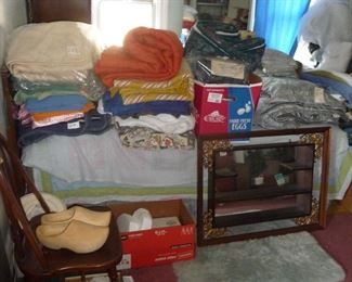 40's mirror frame /  vintage blankets 