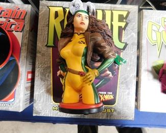 Rogue Marvel mini bust Bowen Design