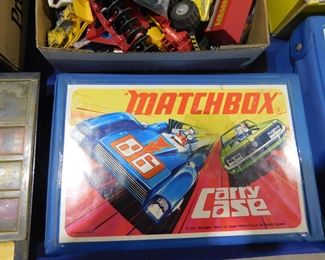 Matchbox Carry case vintage cars and trucks